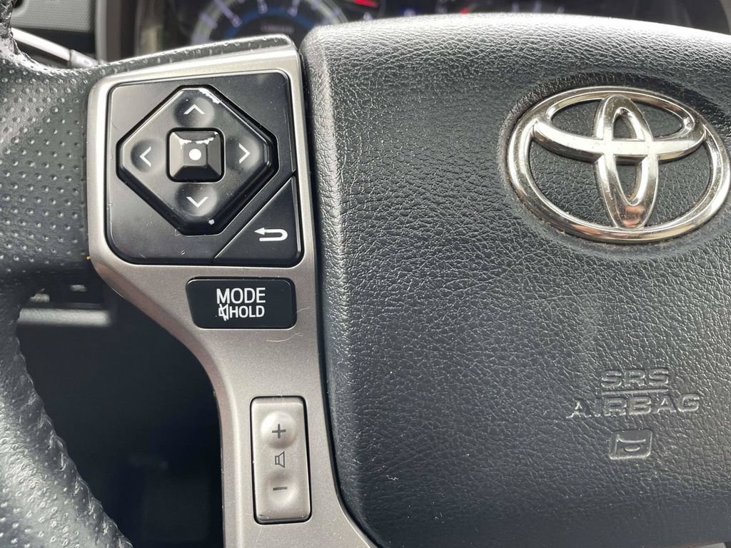 Used 2019 Toyota 4Runner SR5 Premium AWD/4WD image 29