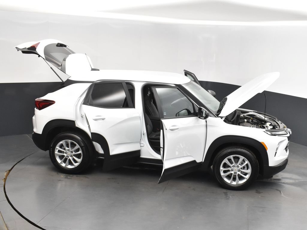 New 2025 Chevrolet TrailBlazer LS w/ LS Convenience Package FWD image 50