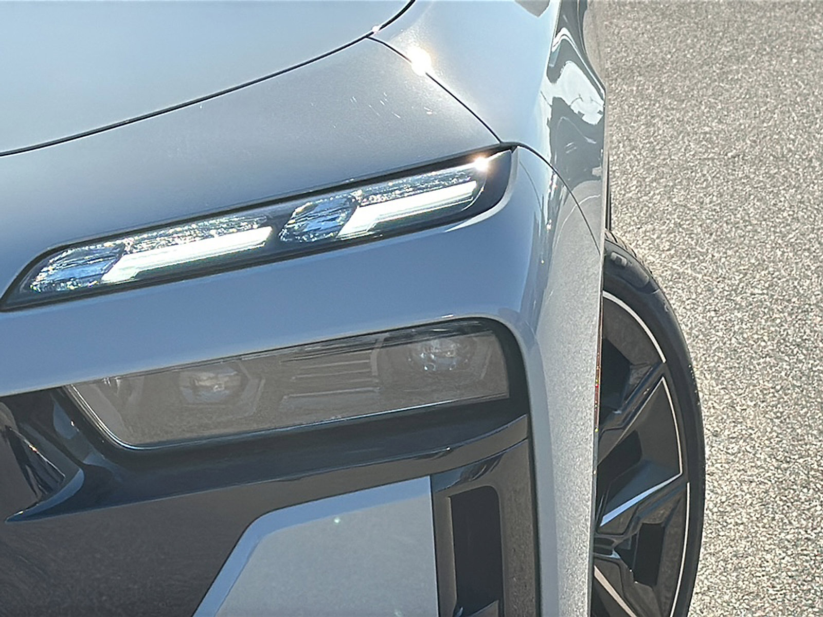 New 2025 BMW 760i xDrive w/ Executive Package image 4