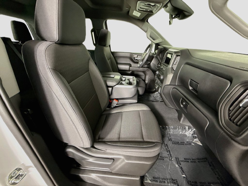 New 2026 Chevrolet Silverado 1500 Custom w/ Turbomax Blackout Package AWD/4WD image 26