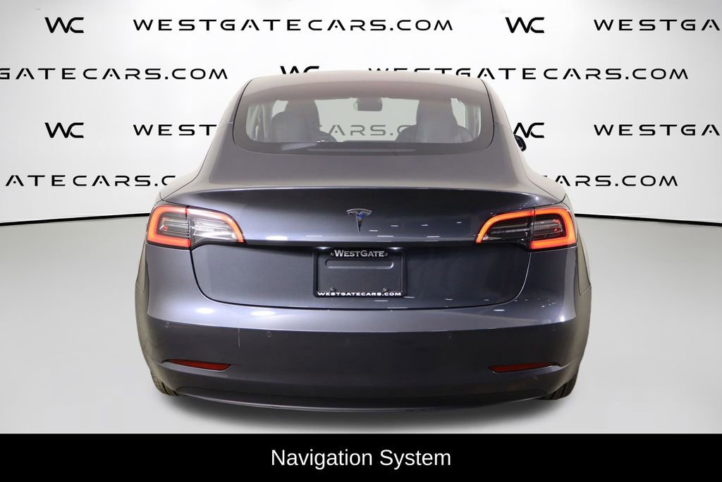 Used 2018 Tesla Model 3 Long Range RWD image 4