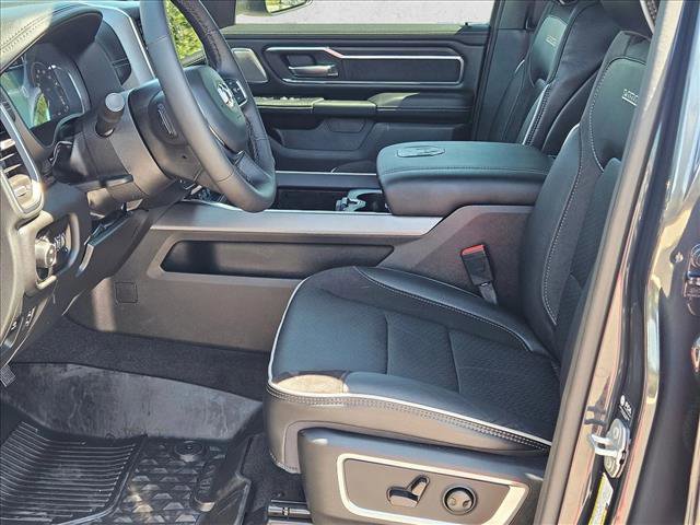 Used 2026 RAM 1500 Laramie w/ Night Edition image 17
