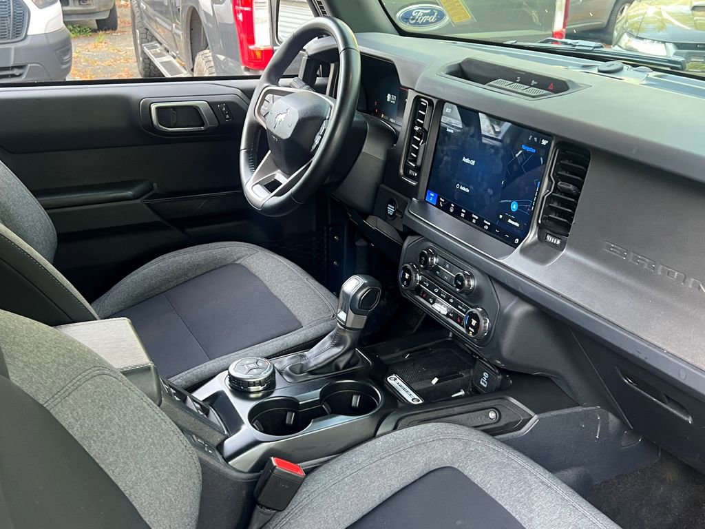 Used 2025 Ford Bronco Big Bend image 11