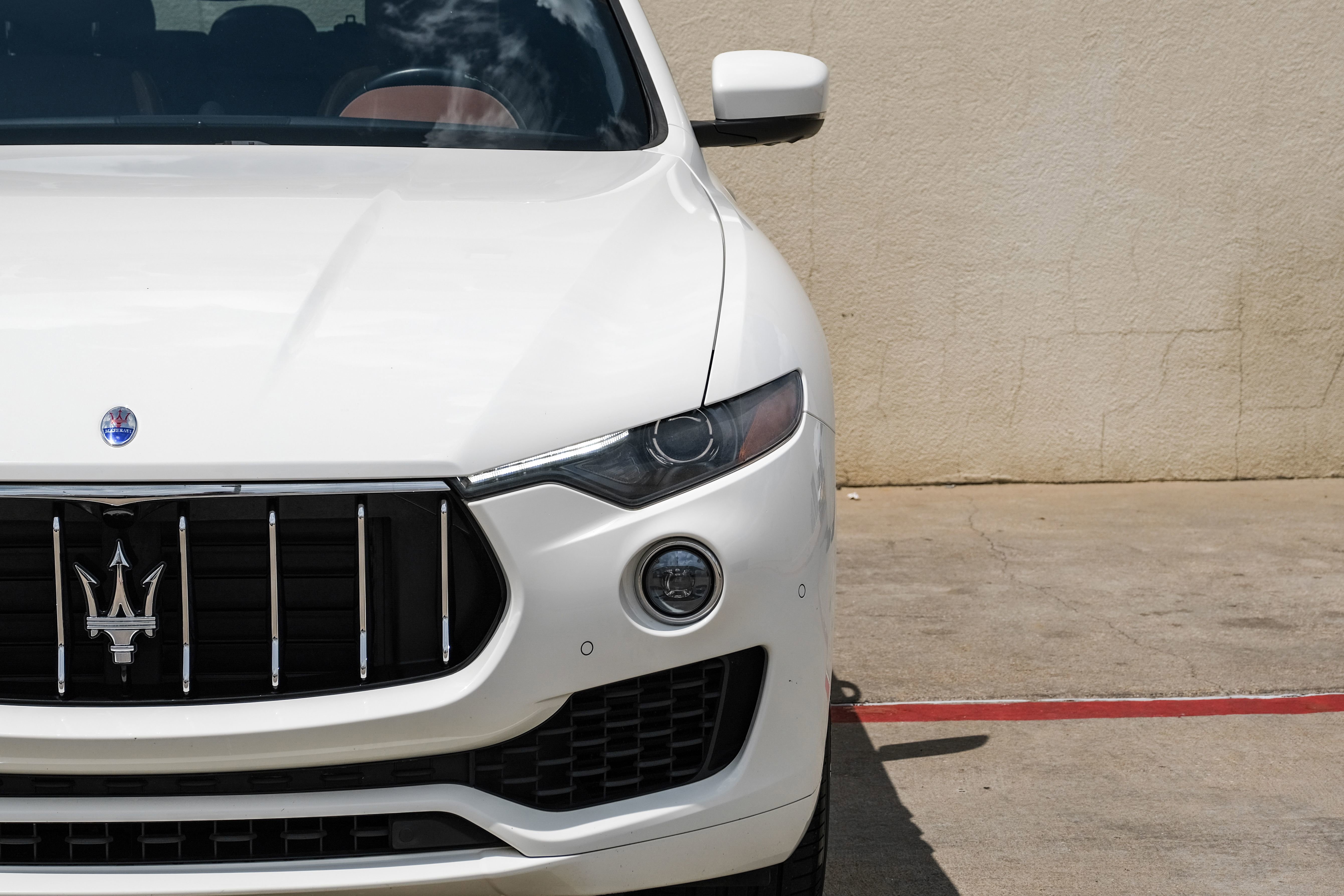 Used 2017 Maserati Levante S AWD/4WD image 45