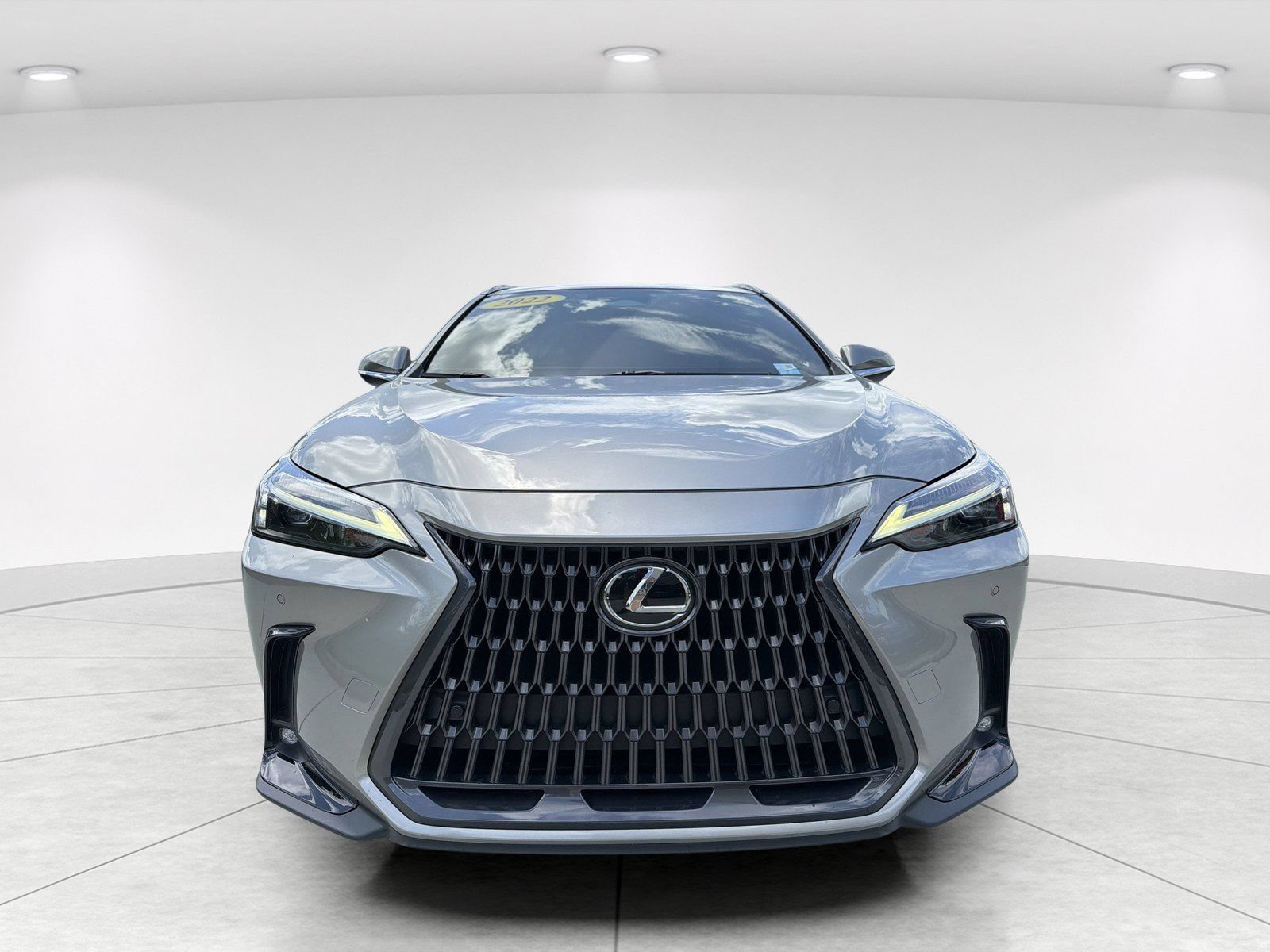 Used 2022 Lexus NX 350 AWD image 2