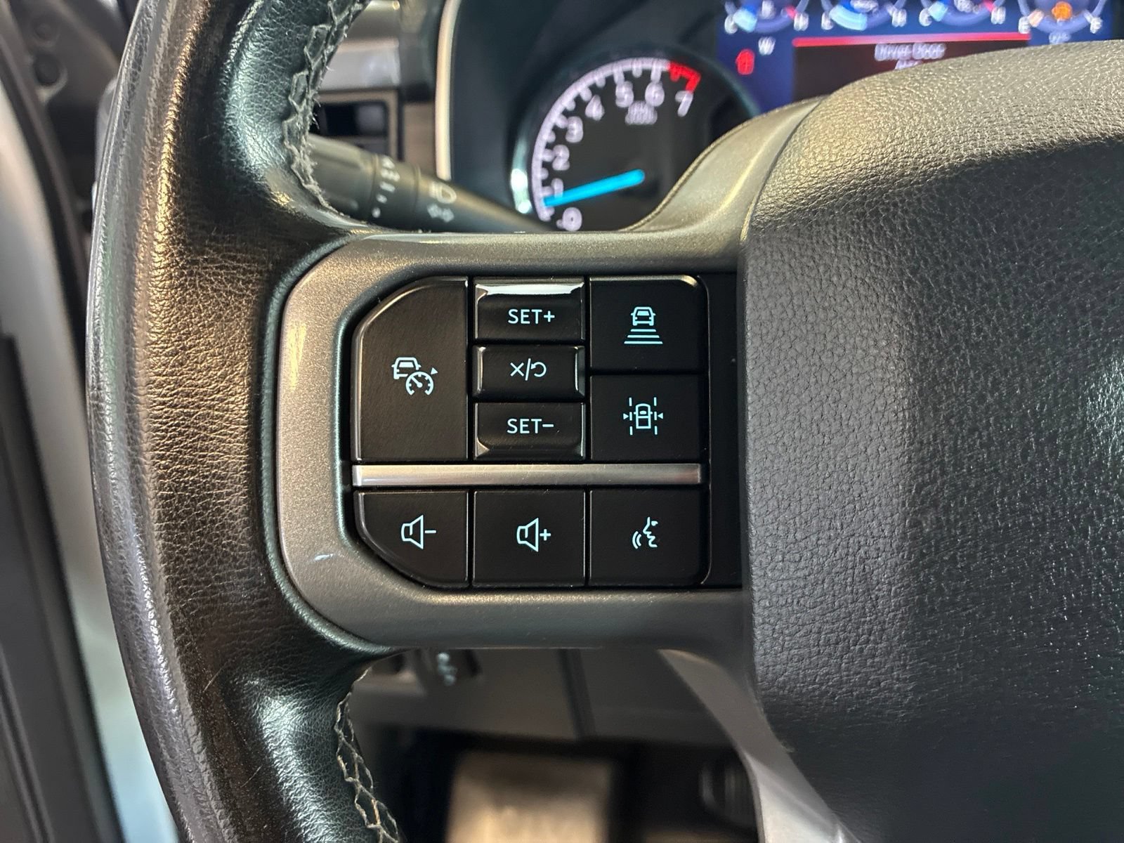 Used 2023 Ford F150 XLT w/ Equipment Group 302A High AWD/4WD image 19