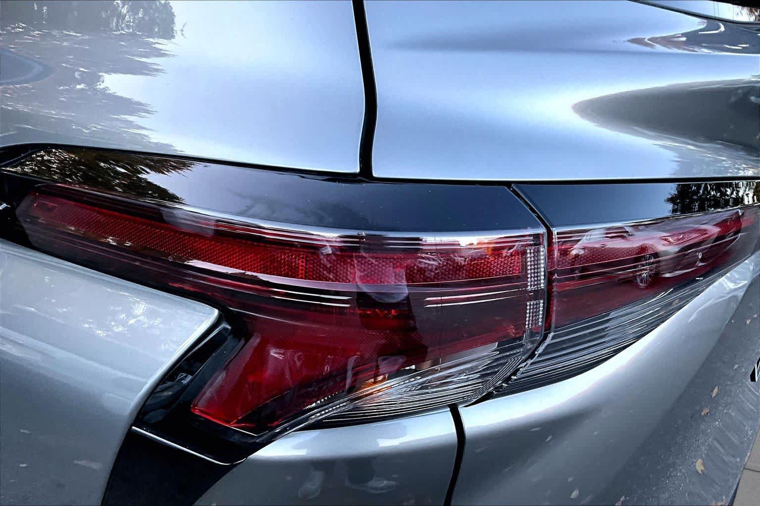 Certified 2026 Toyota Sienna XLE FWD image 27