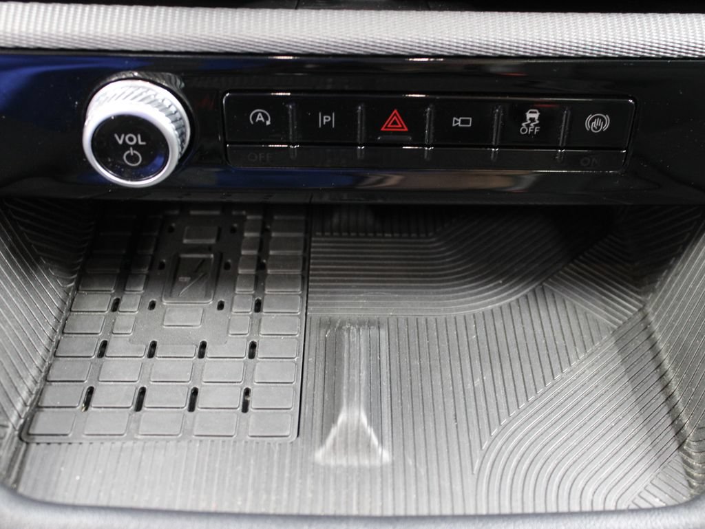 Used 2025 Ford Explorer ST AWD/4WD image 67