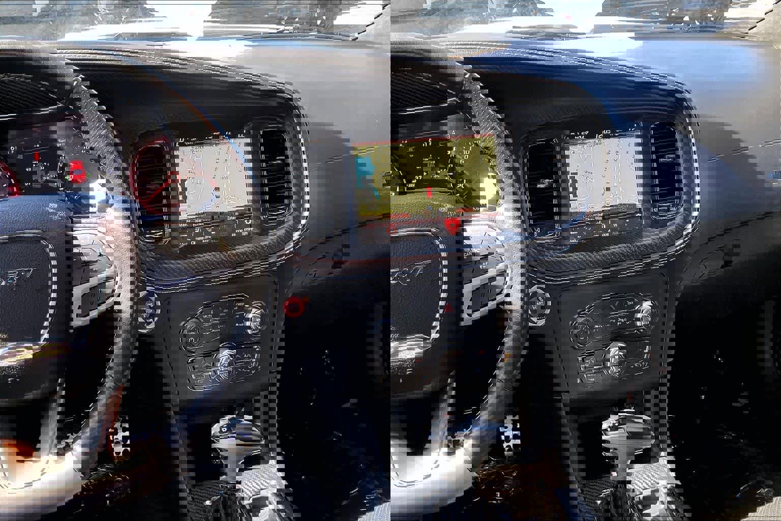 Used 2022 Dodge Charger SRT Hellcat w/ Carbon/Suede Interior Package image 7