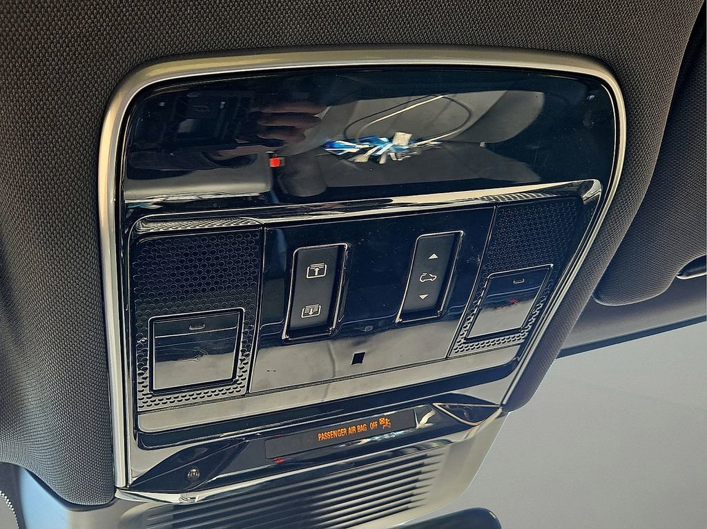 Used 2024 Land Rover Range Rover Sport Dynamic SE image 29