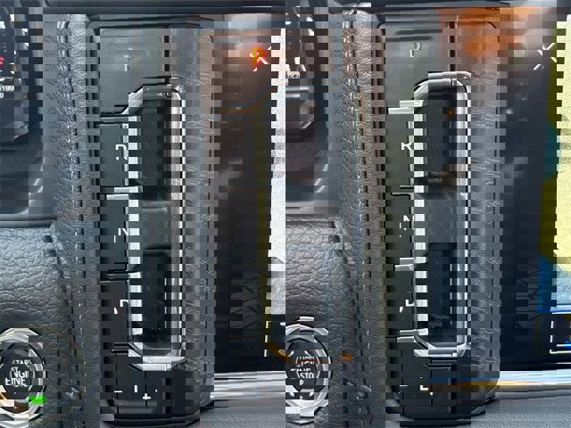 Used 2022 GMC Yukon XL Denali w/ Max Trailering Package image 32