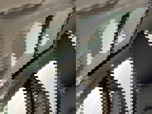 Used 2023 Volvo XC40 B5 Plus w/ Driver Assist Package AWD/4WD image 29