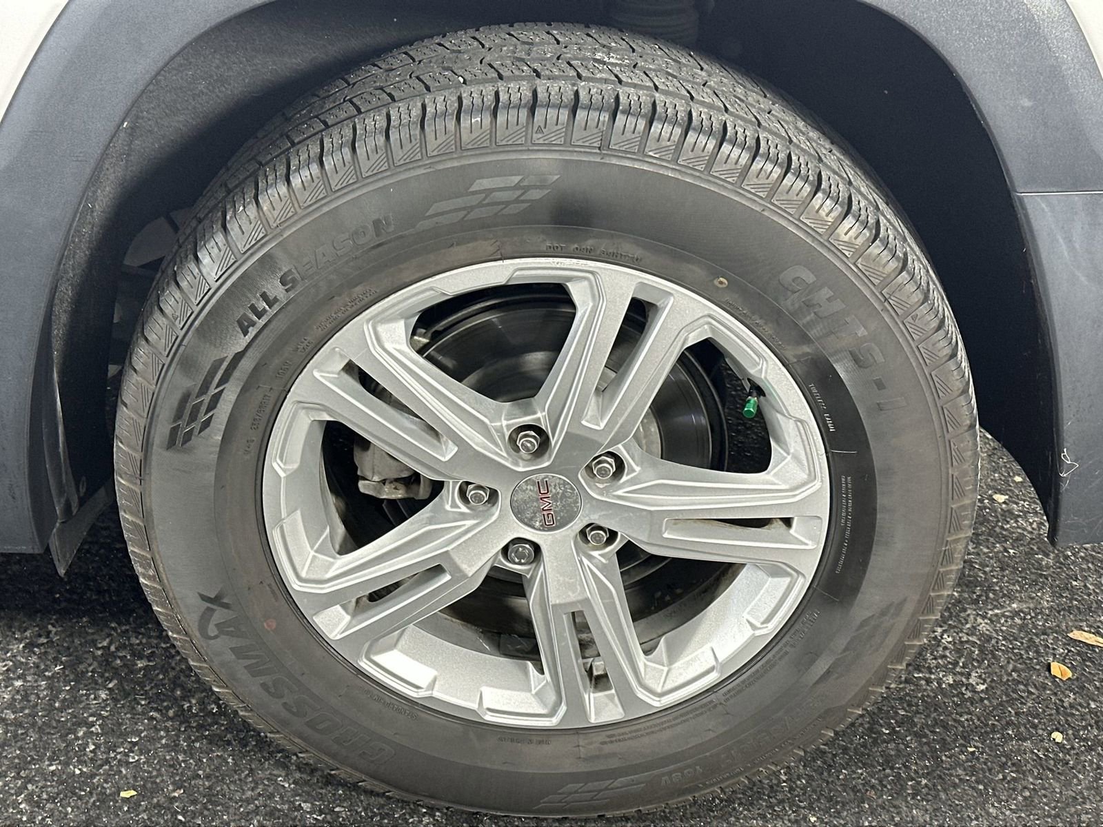 Used 2020 GMC Terrain SLE image 14