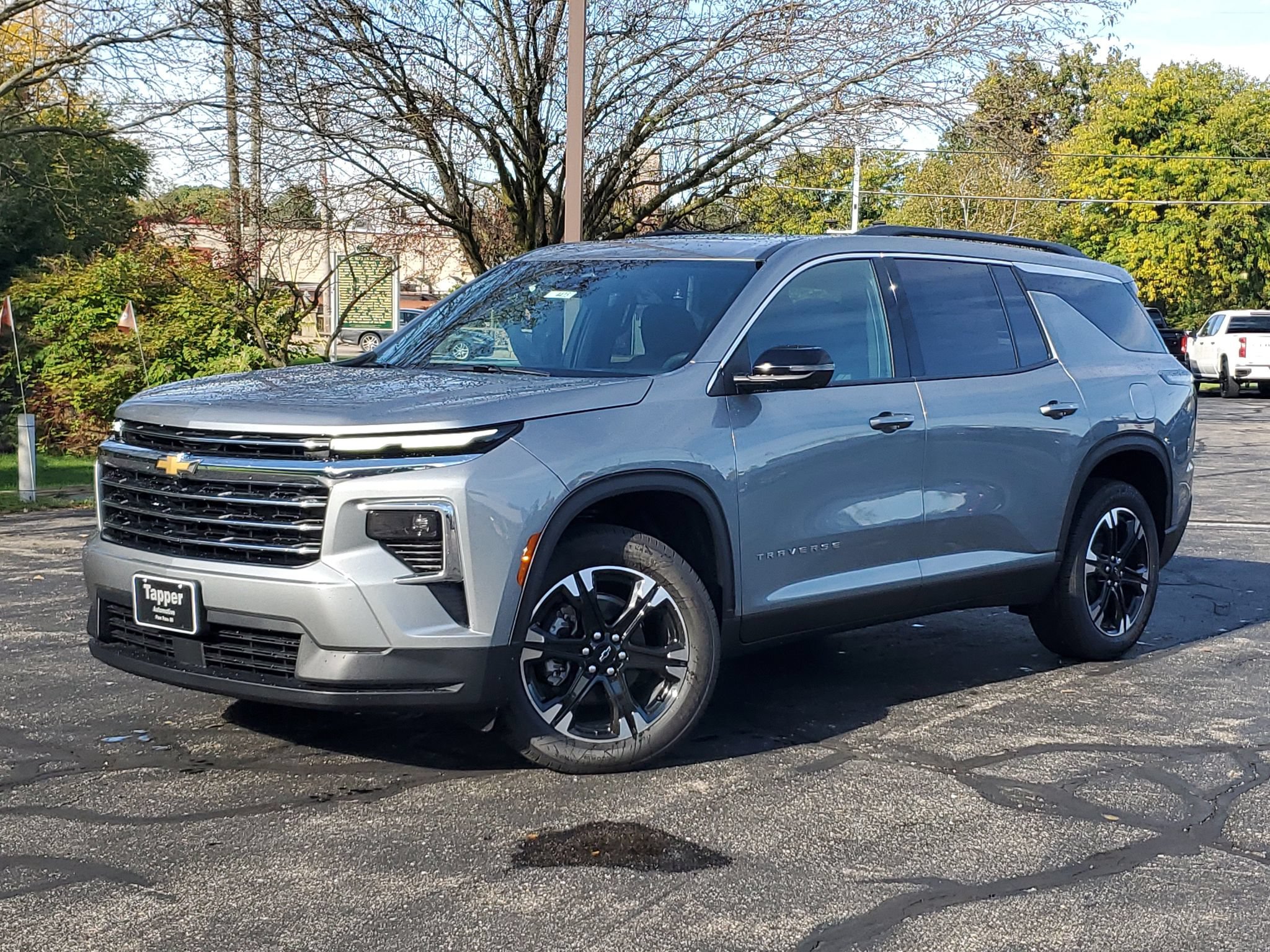 New 2027 Chevrolet Traverse LT AWD/4WD image 30