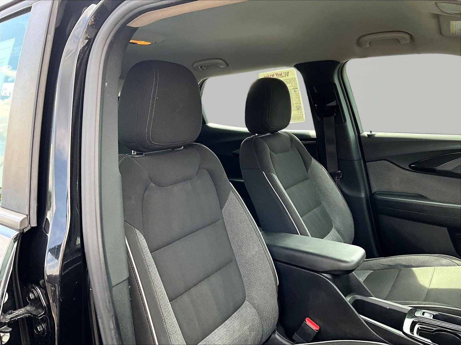Used 2021 Chevrolet TrailBlazer LS FWD image 28