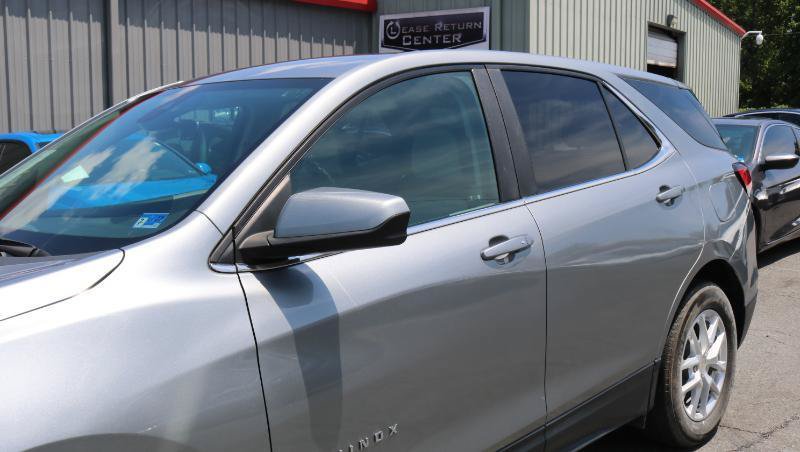 Used 2023 Chevrolet Equinox LT FWD image 4
