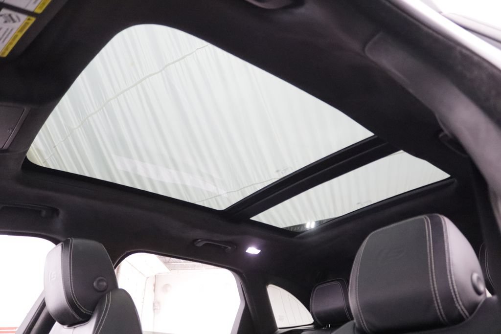 Used 2020 Jaguar F-PACE S AWD/4WD image 40
