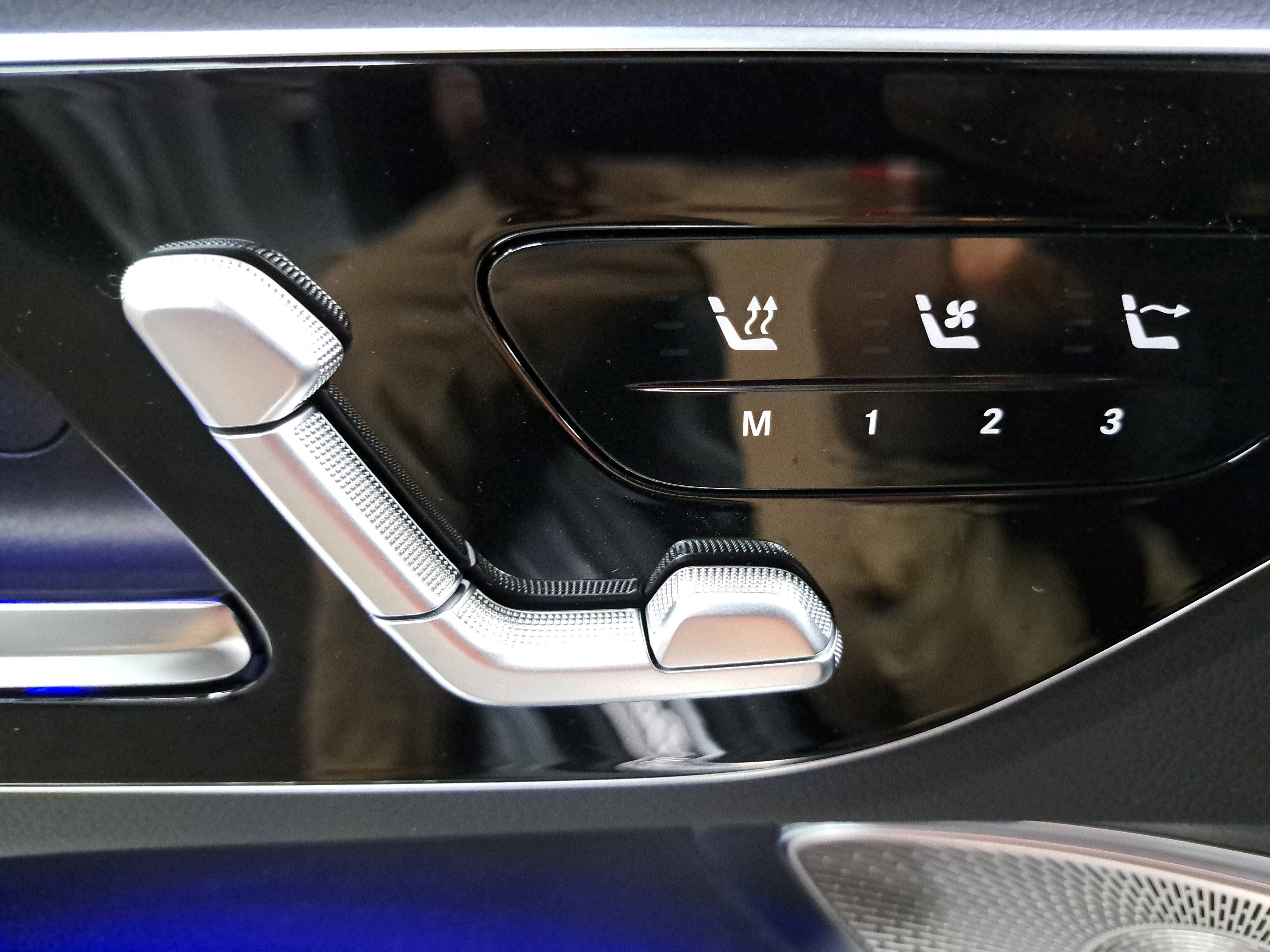 New 2027 Mercedes-Benz CLE 300 4MATIC Cabriolet image 29