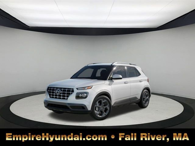 New 2025 Hyundai Venue SEL