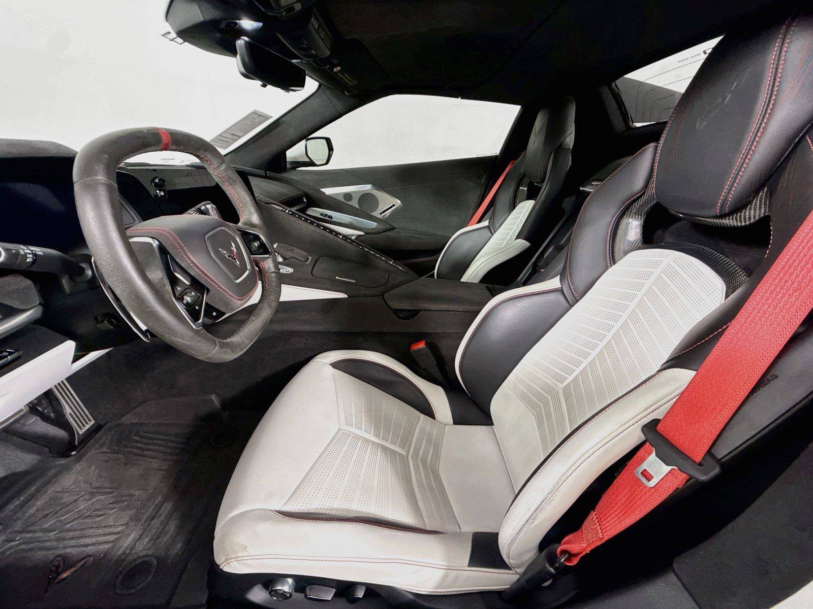 Used 2023 Chevrolet Corvette Stingray Premium Conv RWD image 3