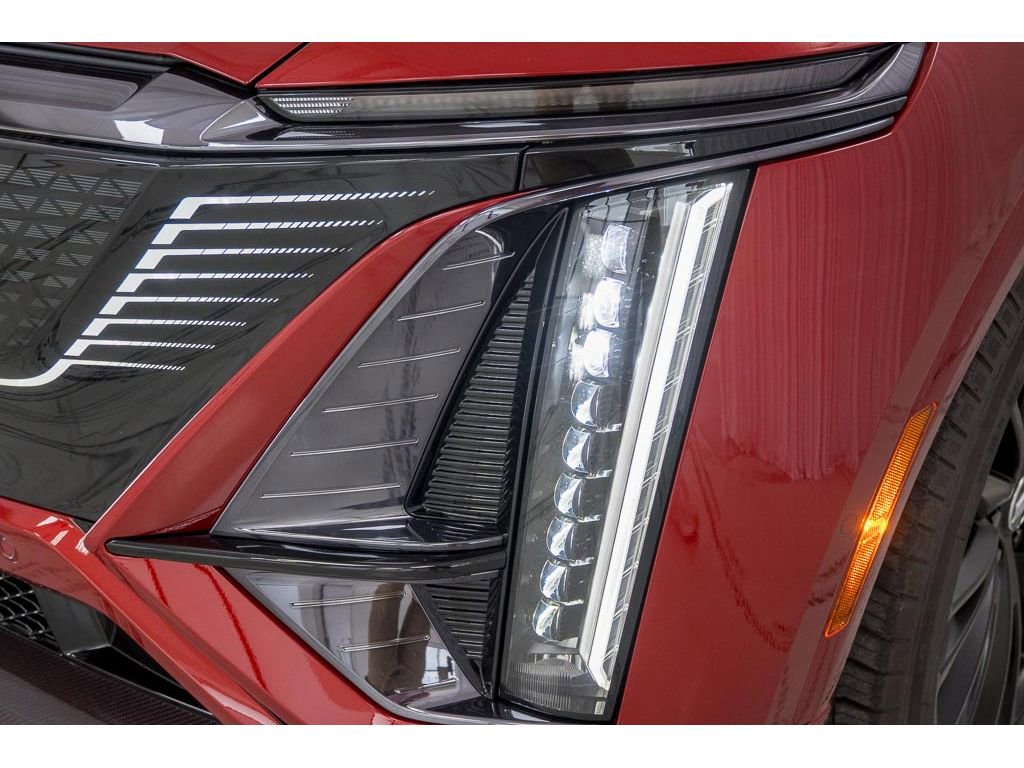 New 2026 Cadillac Lyriq V w/ Exterior Carbon Fiber Package image 9