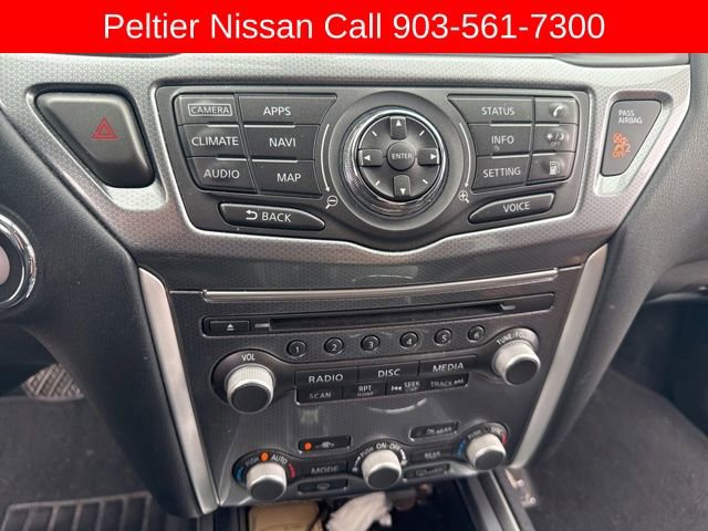 Used 2019 Nissan Pathfinder SL FWD image 17