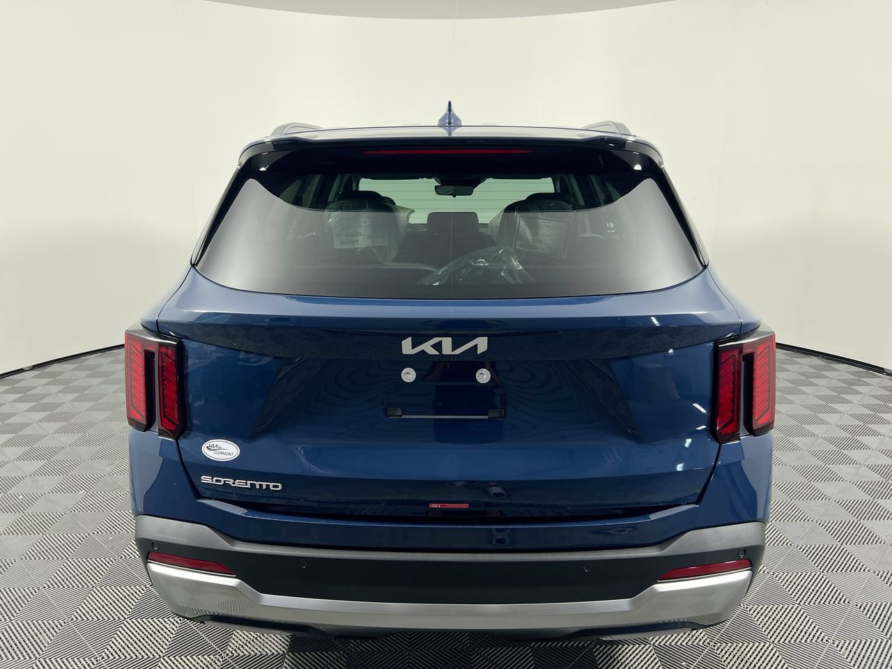 New 2026 Kia Sorento S FWD image 4