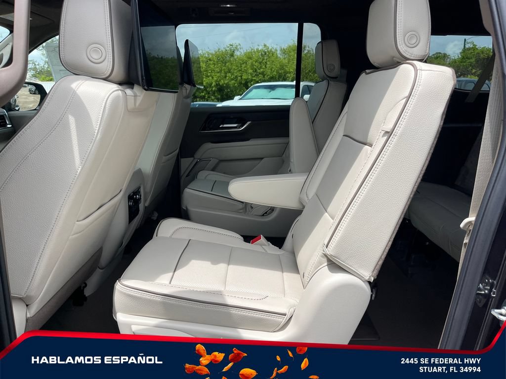 New 2026 GMC Yukon XL Denali w/ Denali Reserve Package AWD/4WD image 11