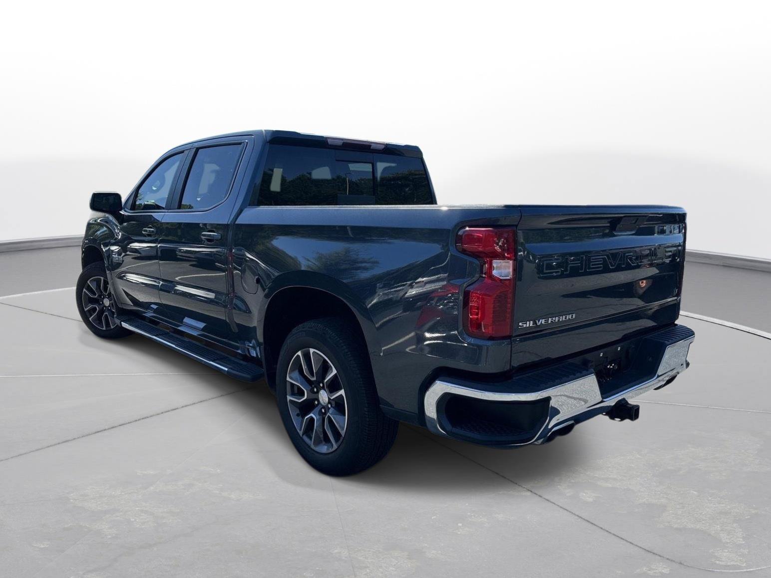 Used 2021 Chevrolet Silverado 1500 LT w/ Texas Edition Plus AWD/4WD image 8