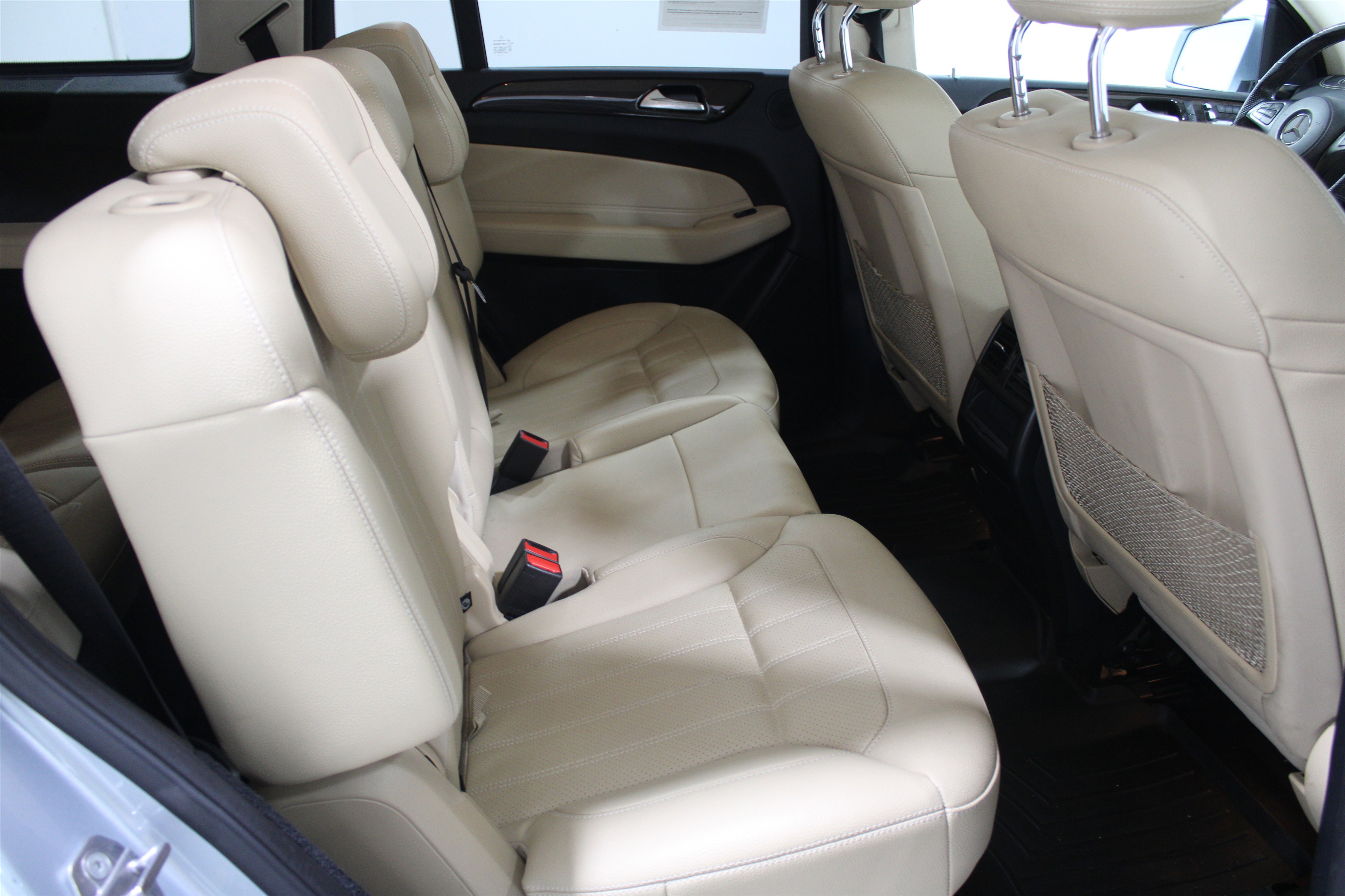 Used 2018 Mercedes-Benz GLS 450 4MATIC image 26