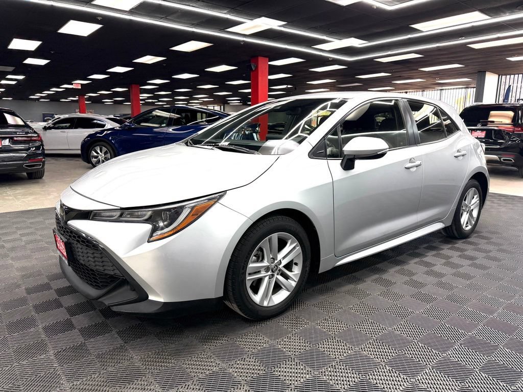 Used 2020 Toyota Corolla SE w/ Carpet Mat Package FWD image 8
