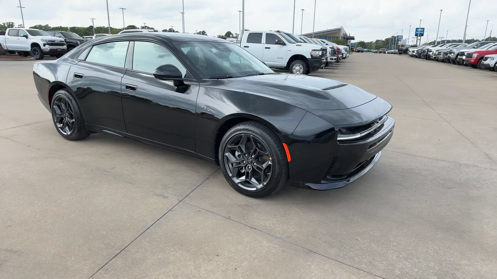 New 2026 Dodge Charger R/T AWD/4WD image 3