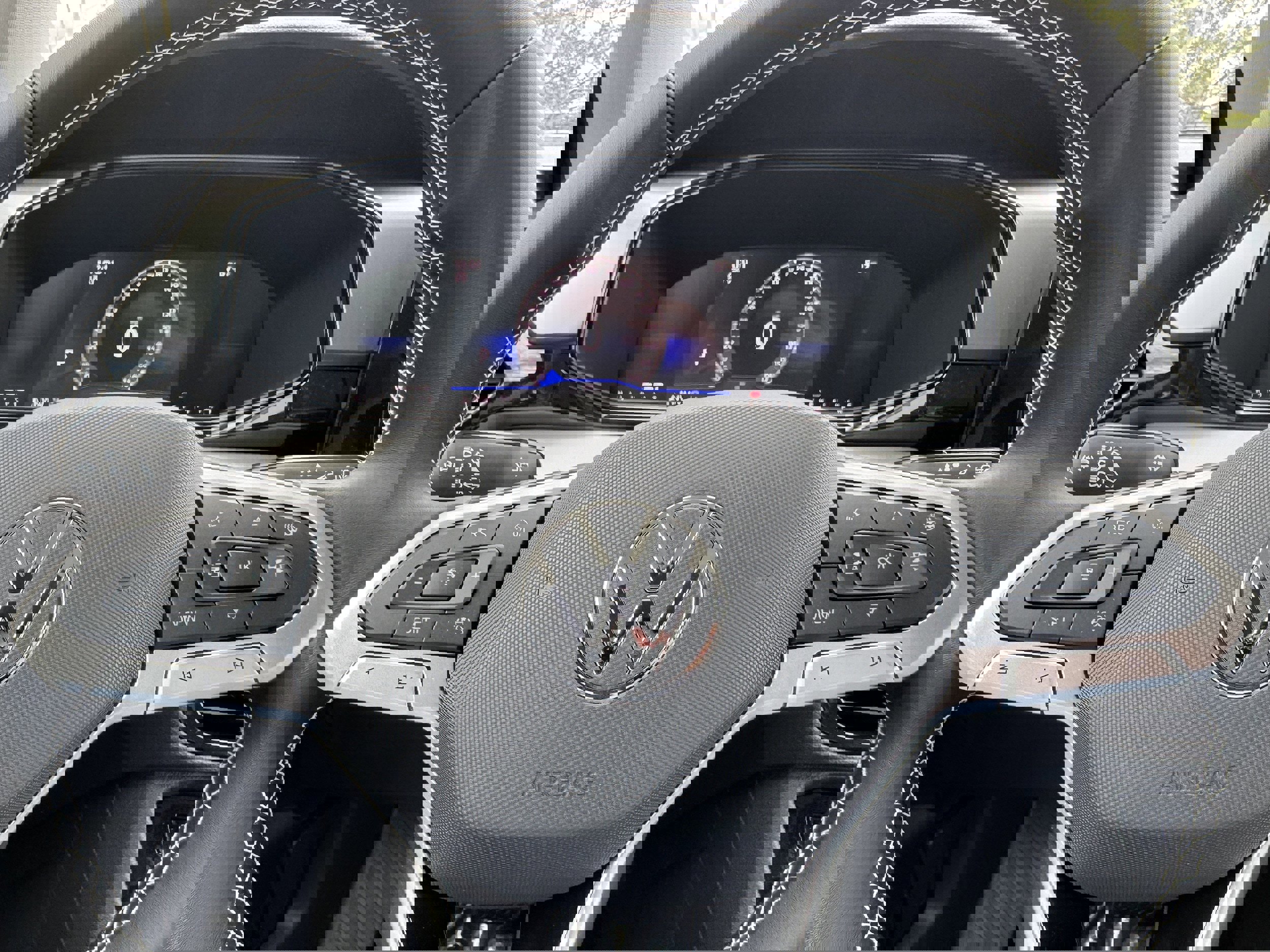 New 2025 Volkswagen Taos S image 27