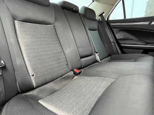 Used 2022 Chrysler 300 Touring w/ Sport Appearance Package image 26