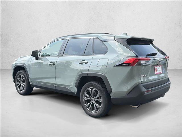 Used 2023 Toyota RAV4 XLE Premium AWD/4WD image 7