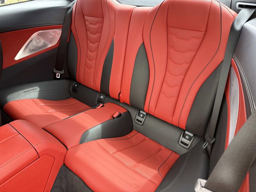 Used 2019 BMW M850i xDrive Coupe w/ Comfort Seating Package image 22