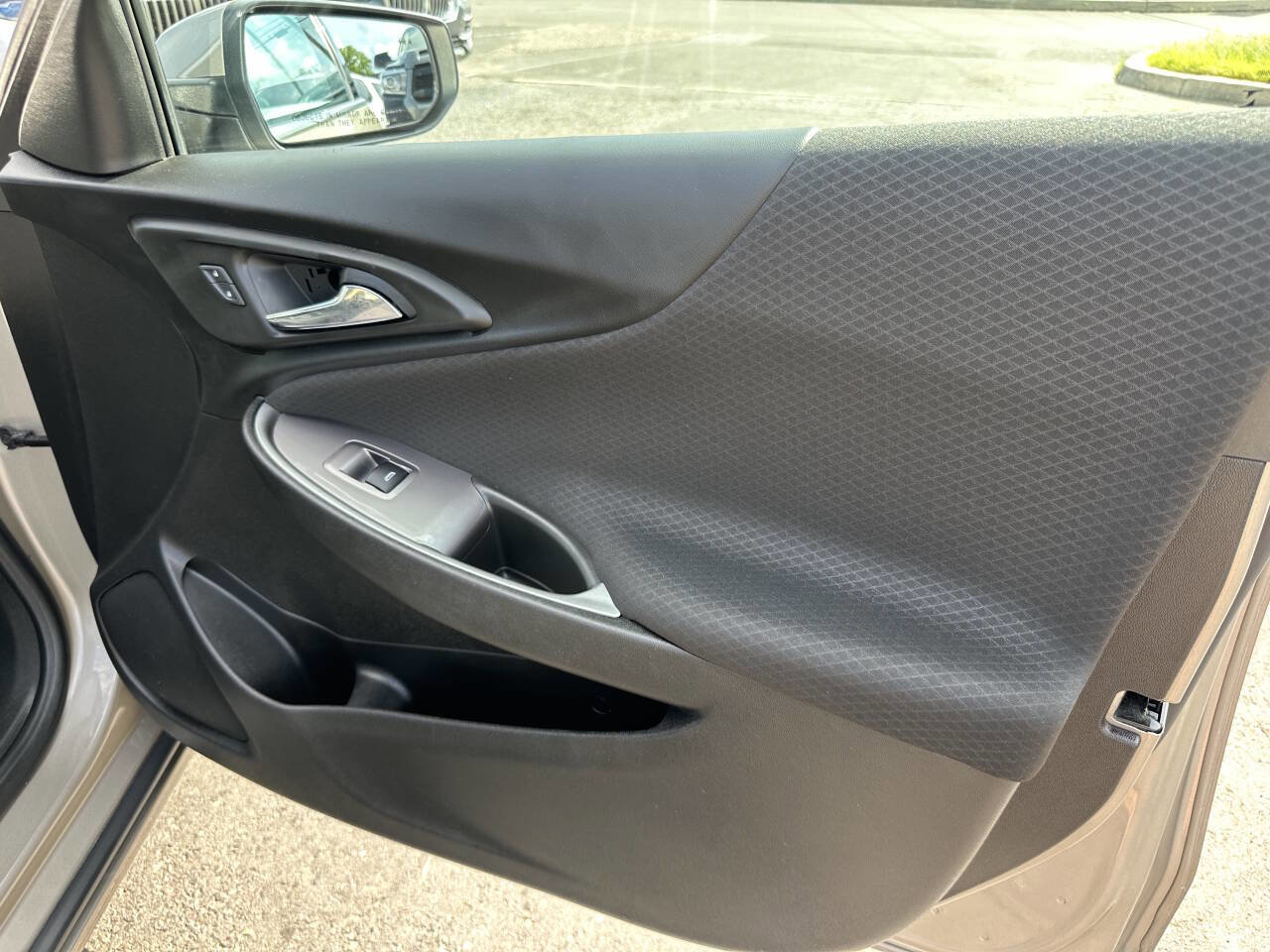 Used 2022 Chevrolet Malibu LS w/ Driver Confidence Package II image 16