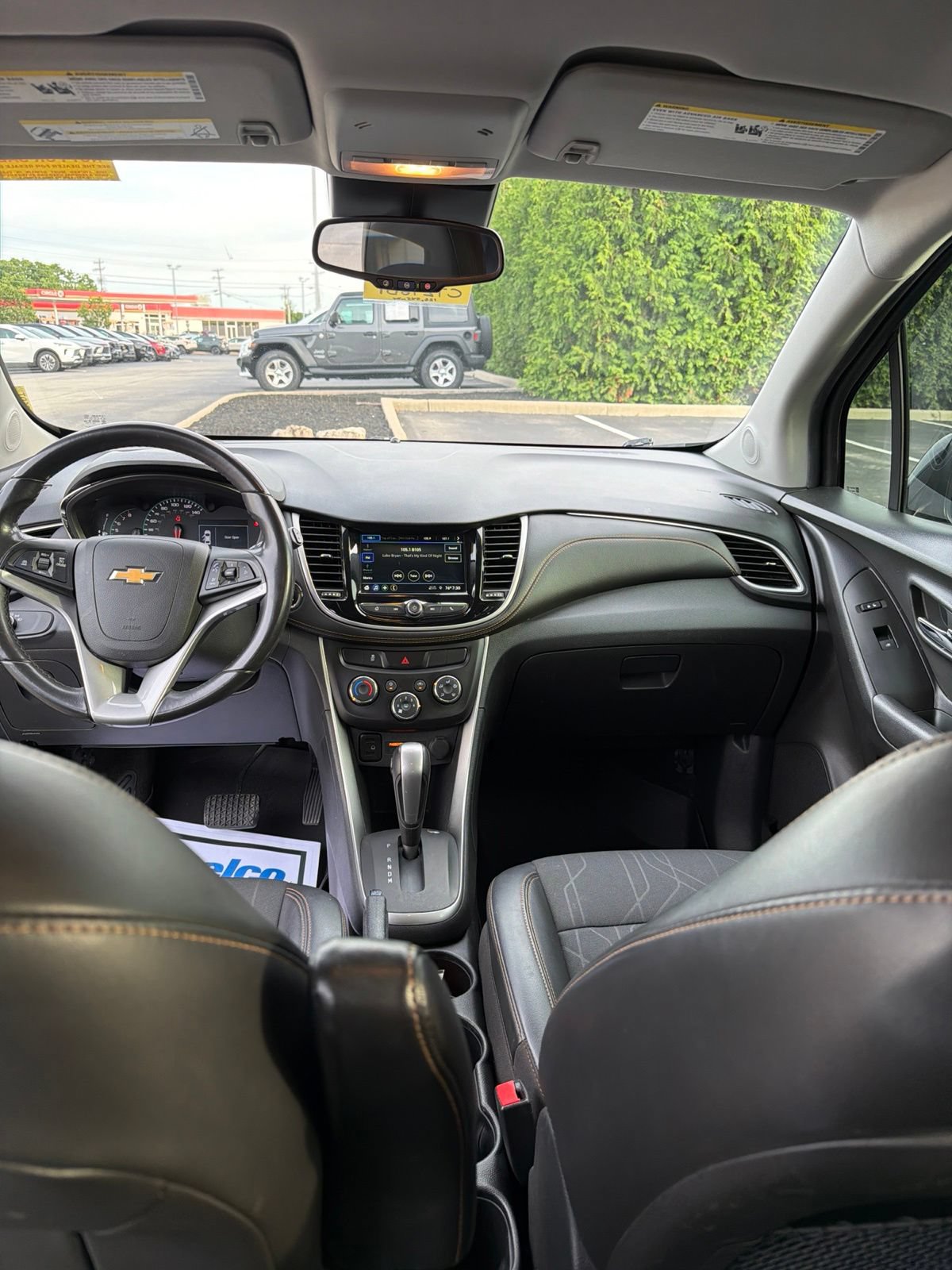 Used 2019 Chevrolet Trax LT w/ LT Convenience Package FWD image 22