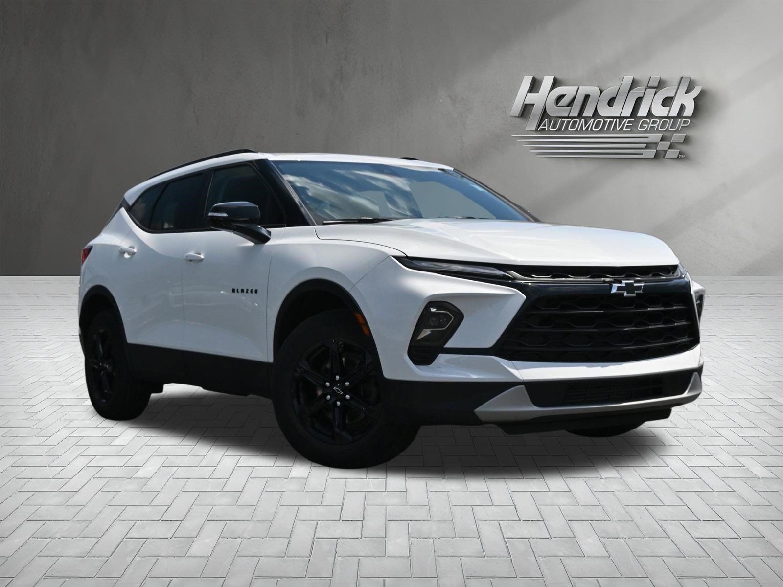 Used 2024 Chevrolet Blazer LT w/ Midnight/Sport Edition FWD video 2