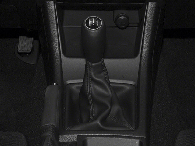 Used 2013 Subaru Impreza 2.0i Premium AWD/4WD image 14