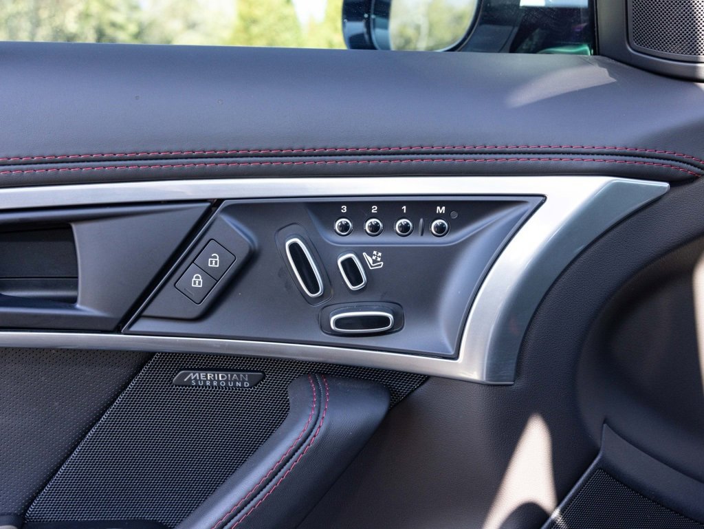 Used 2023 Jaguar F-TYPE R-Dynamic image 22