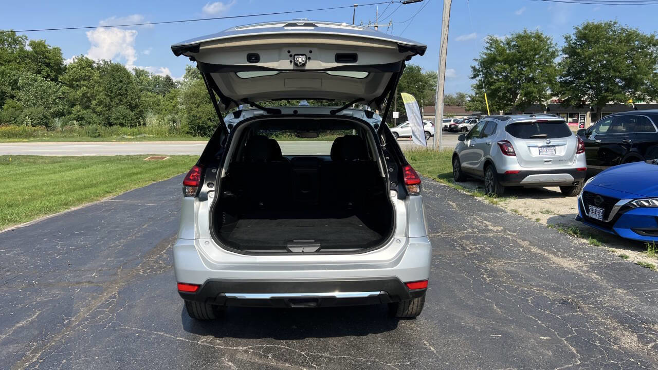 Used 2018 Nissan Rogue SV w/ Premium Package image 30
