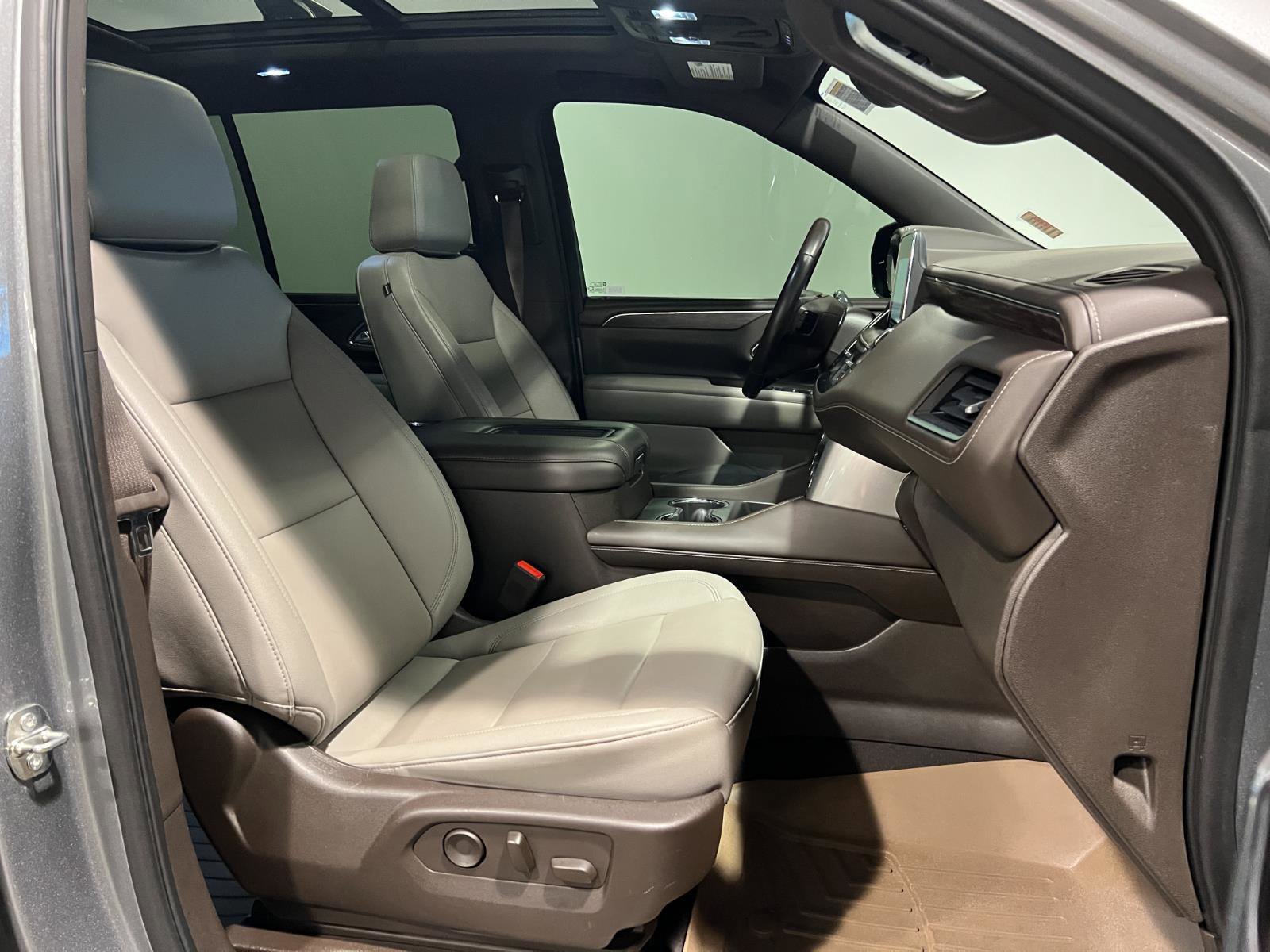 Used 2023 Chevrolet Tahoe Z71 image 40