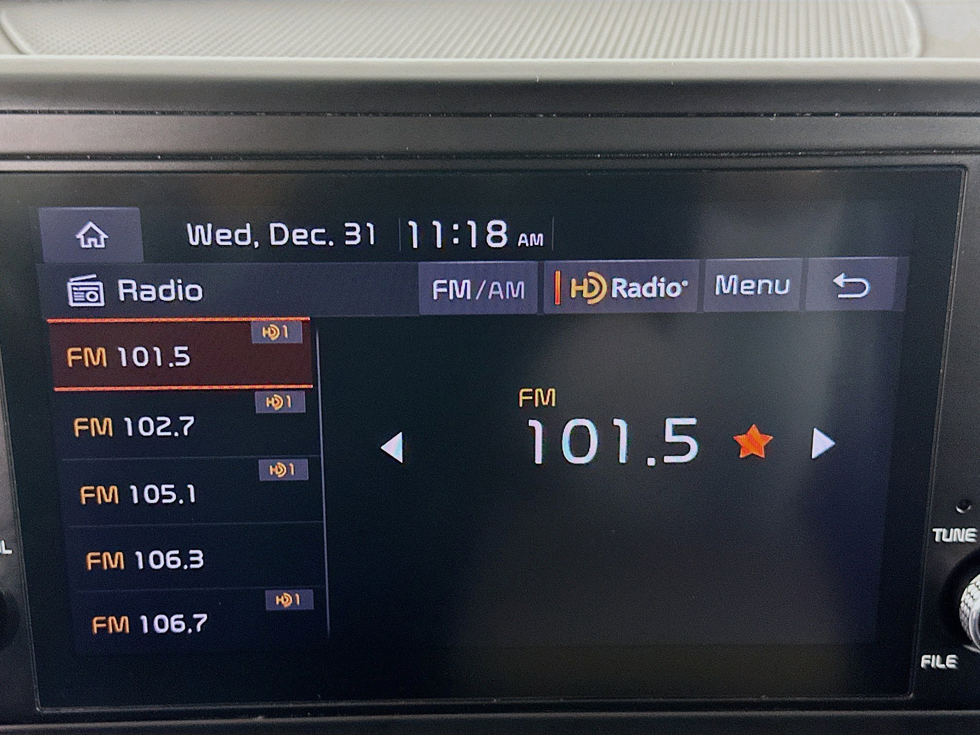 Used 2024 Kia Carnival LX image 21