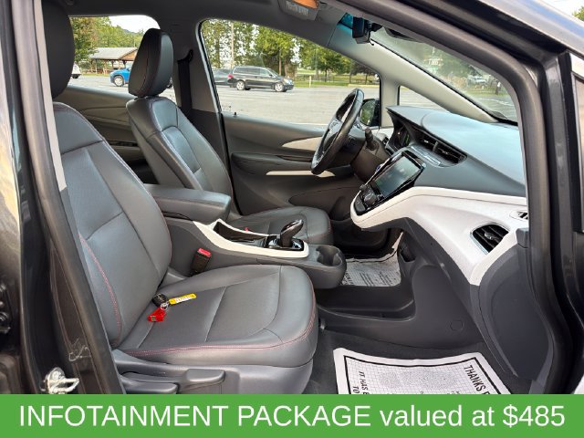 Used 2018 Chevrolet Bolt Premier w/ Driver Confidence II Package FWD image 4