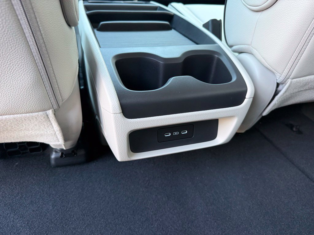 Used 2026 Honda Odyssey Touring image 31