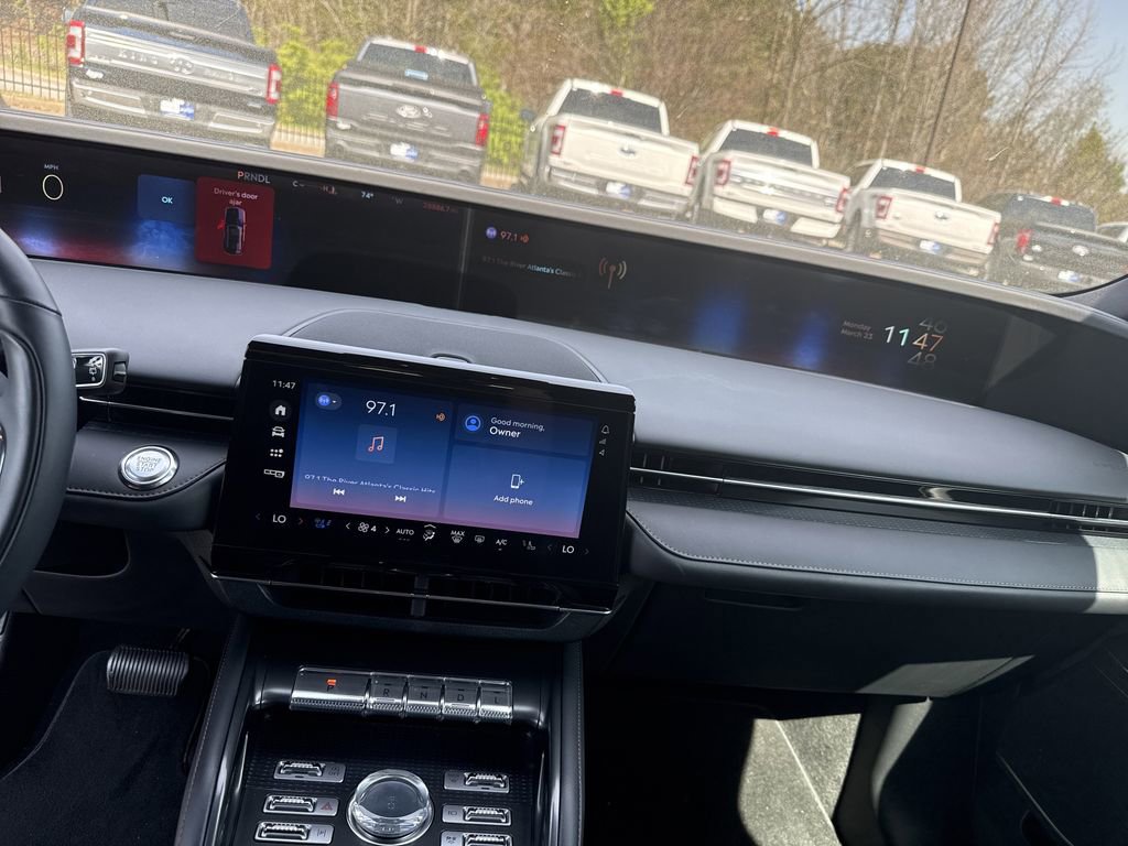 Used 2024 Lincoln Nautilus Reserve w/ Jet Appearance Package (87T) AWD/4WD image 26