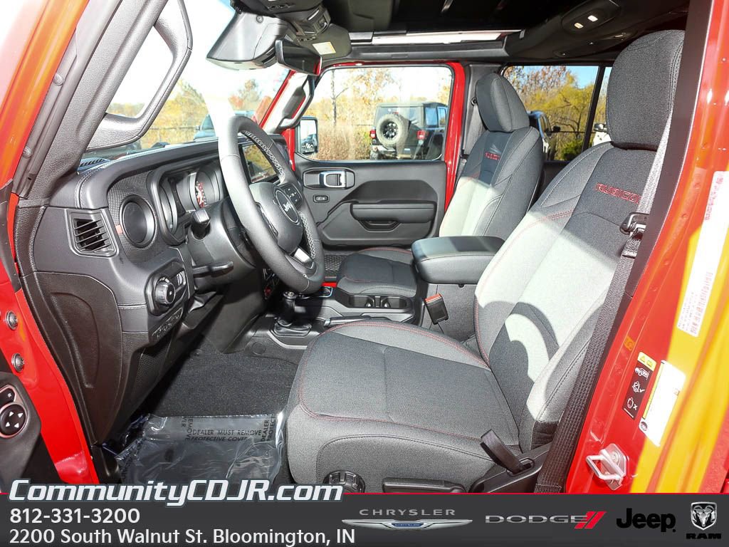 New 2026 Jeep Wrangler Unlimited Rubicon w/ Technology Group image 10