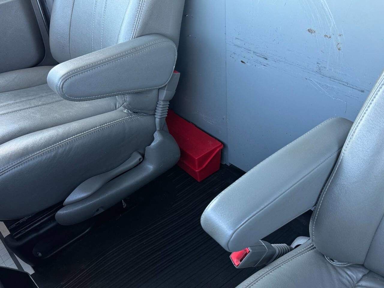 Used 2019 Chevrolet Express 2500 2500 3dr Cargo Van w/ Driver Convenience Package image 22