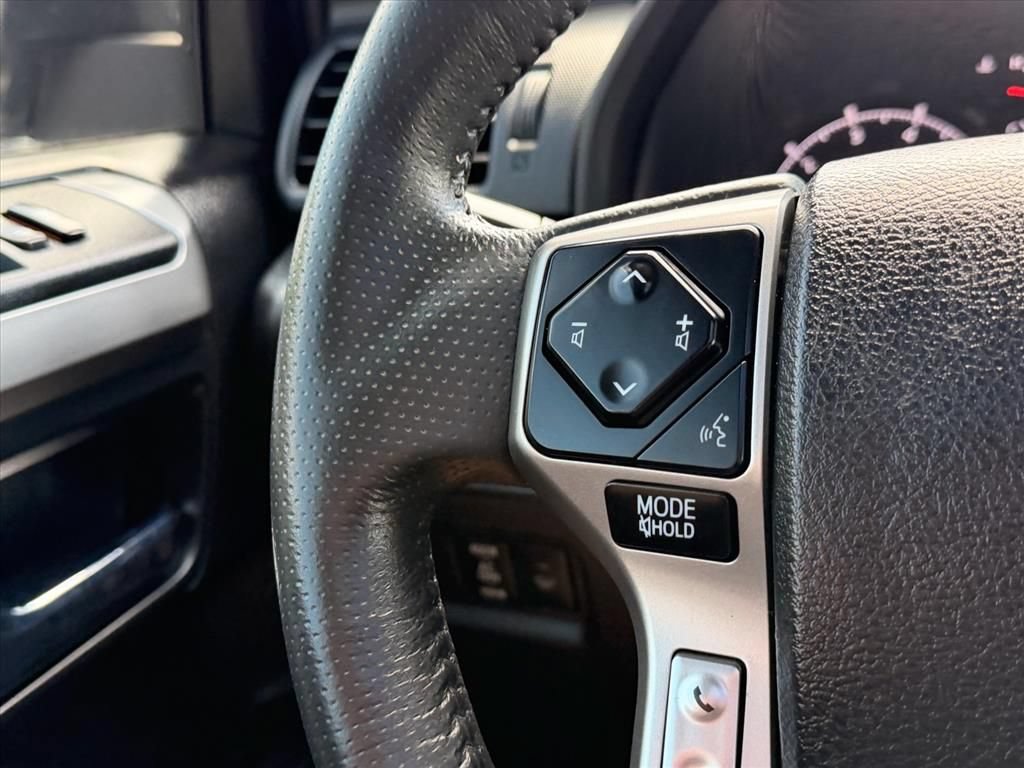 Used 2022 Toyota 4Runner SR5 Premium w/ Moonroof Package AWD/4WD image 16